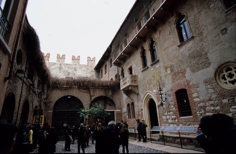 23.jpg (74390 �o�C�g)