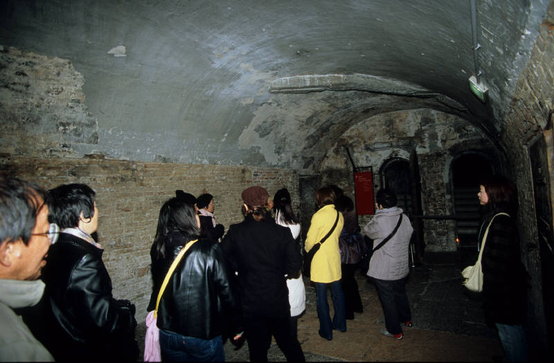 37.jpg (66665 �o�C�g)