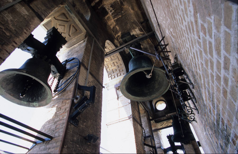 37.jpg (99226 �o�C�g)